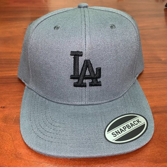 LA SnapBack - Picture 1 of 3